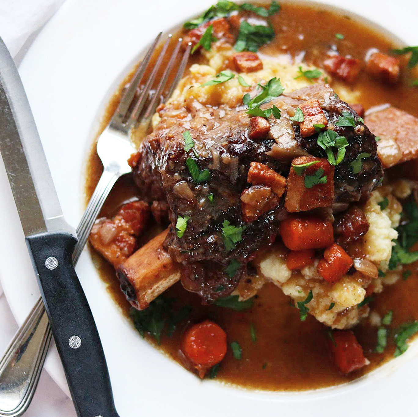 Amazing Slow Braised Beef Short Ribs Over Creamy Mashed Potatoes The