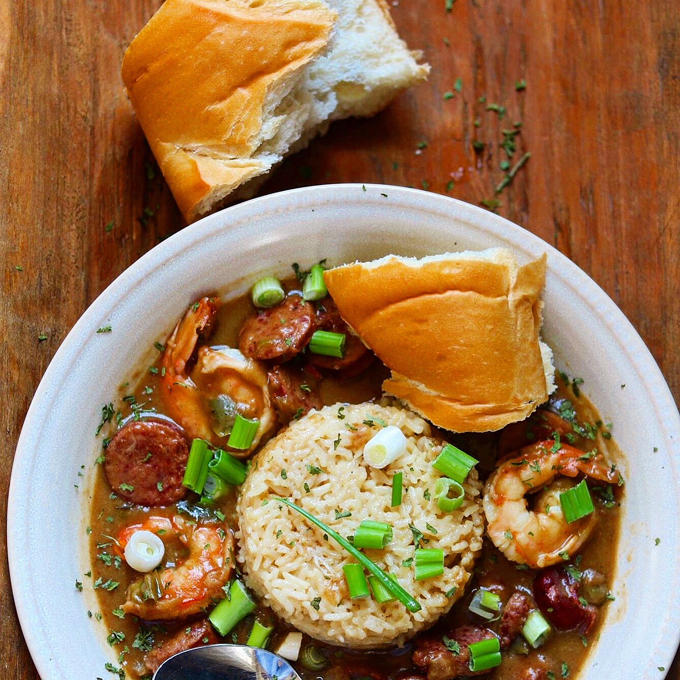 Delicious Louisiana Seafood Gumbo – The 2 Spoons