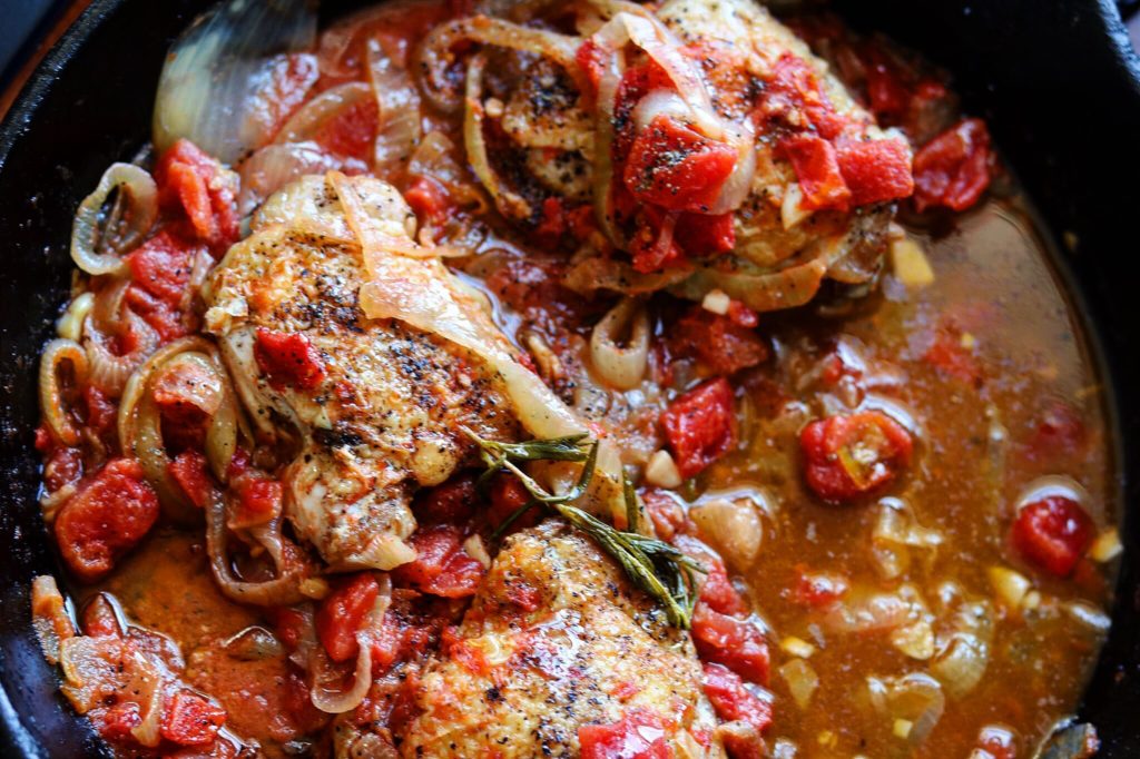 Chicken Thighs Braised with Tomatoes, Onions, and Garlic
