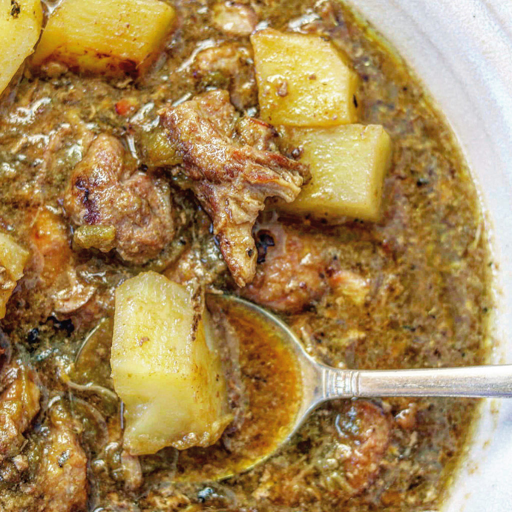 we-love-traditional-hatch-green-chile-stew-the-2-spoons