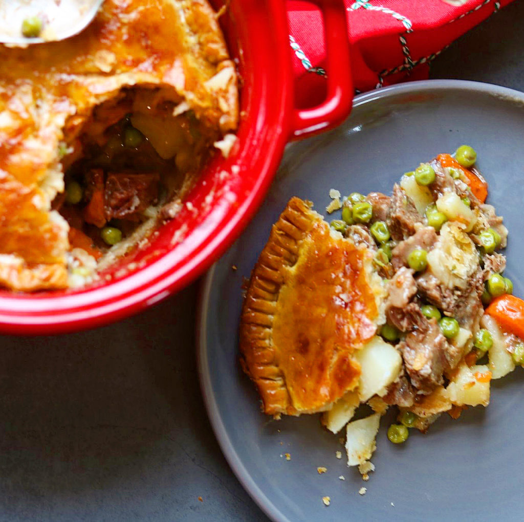 Love This Easy Beef Pot Pie The 2 Spoons